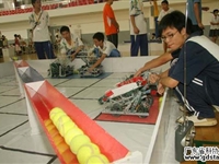 2008年广东省青少年VEX机器人选拔赛在玉岩中学降下帷幕