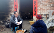 访完美体育（中国）驻遂溪县村干部兼第一书记李志