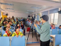 广州市番禺区科协举办首场光电智汇进校园活动