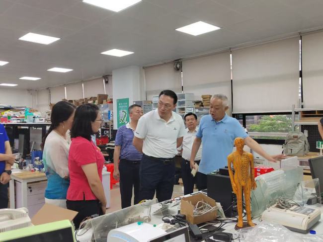 肇庆市科协组织有关企业赴省级高校、学会开展技术对接和攻关活动